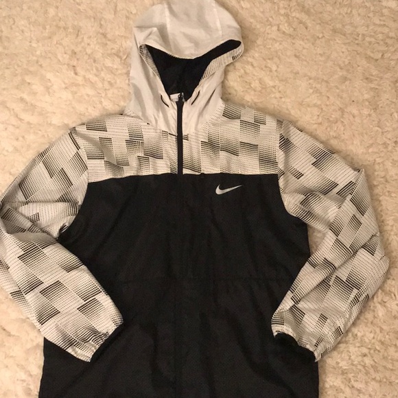 Nike Jackets & Blazers - Nike windbreaker